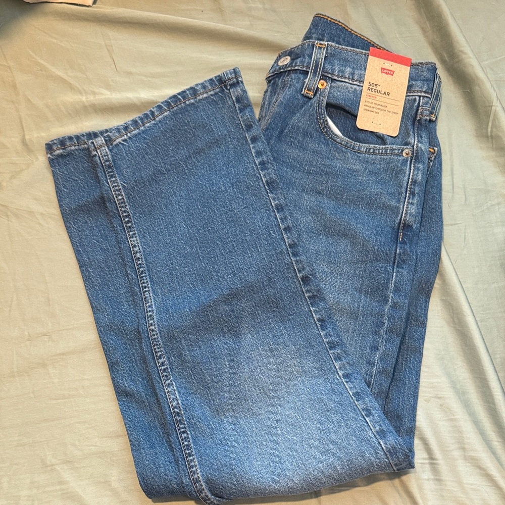 NWT Levi's Classic 505 Regular Fit 30x30